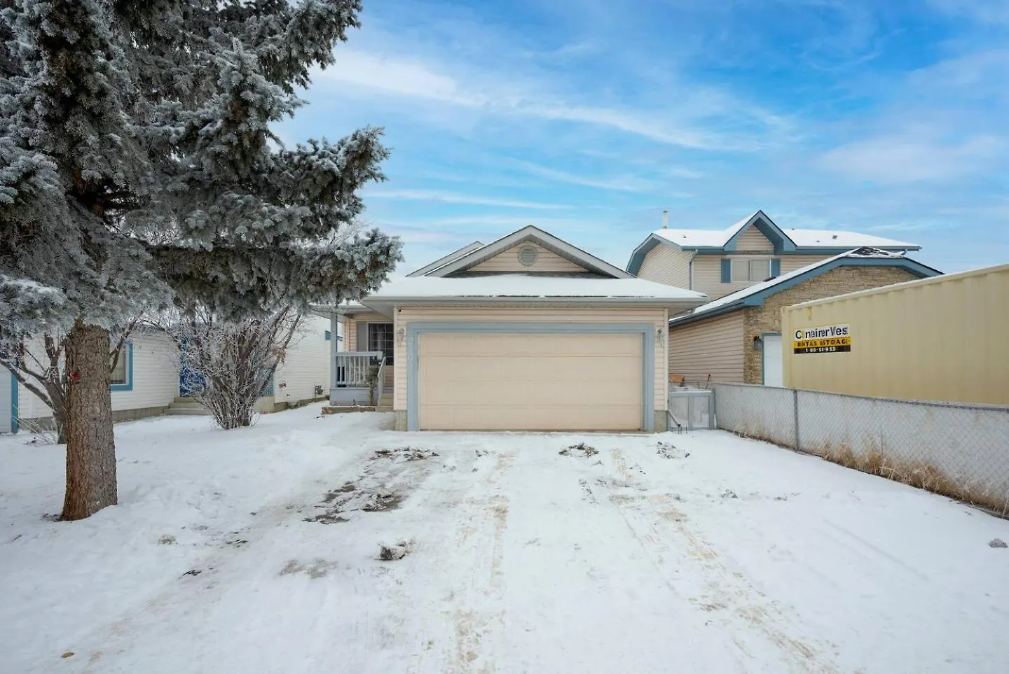 240 Spacious Modern Home W Ac Calgary 0*,  Canada