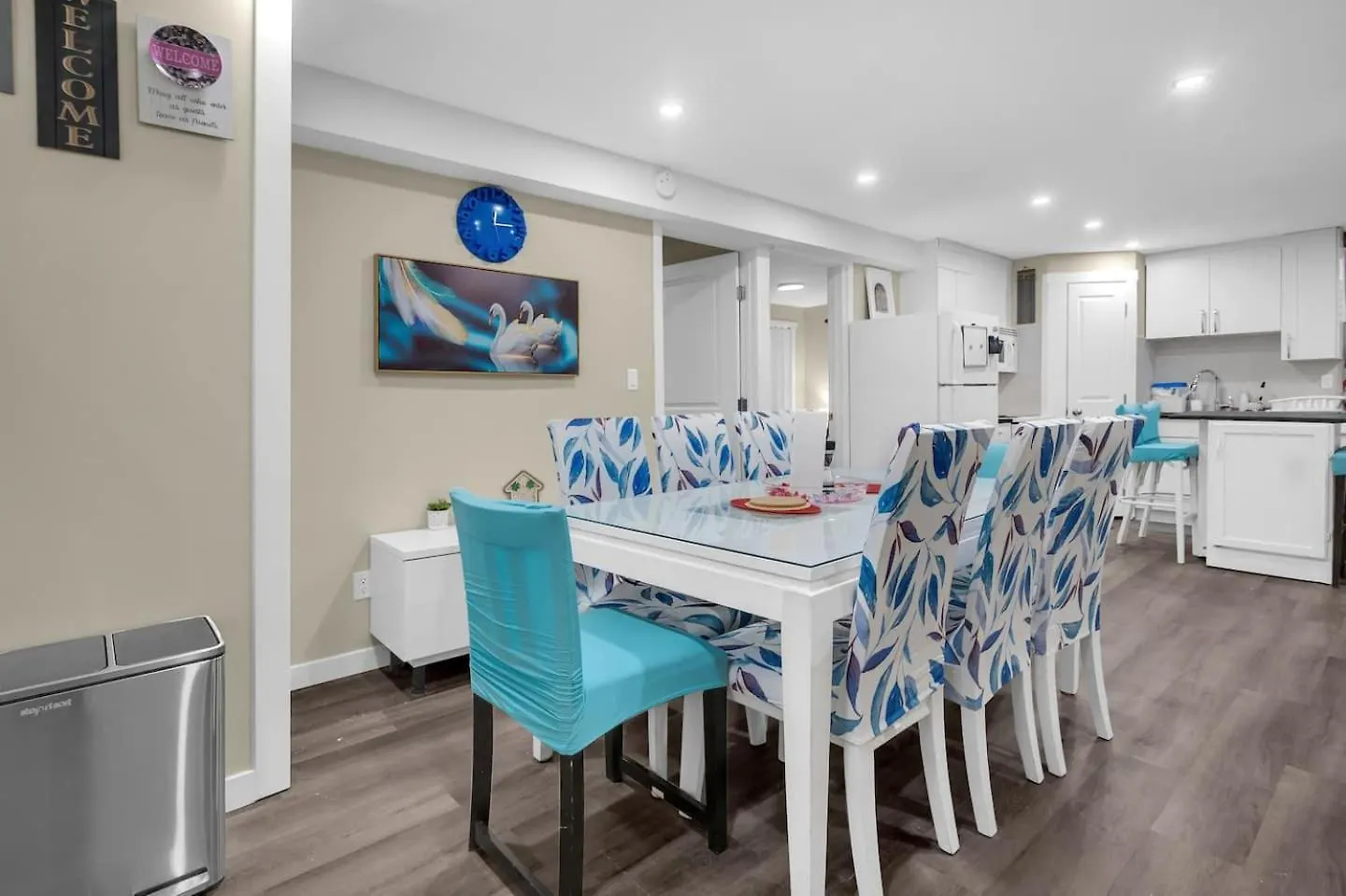 240 Spacious Modern Home W Ac Calgary 0*,