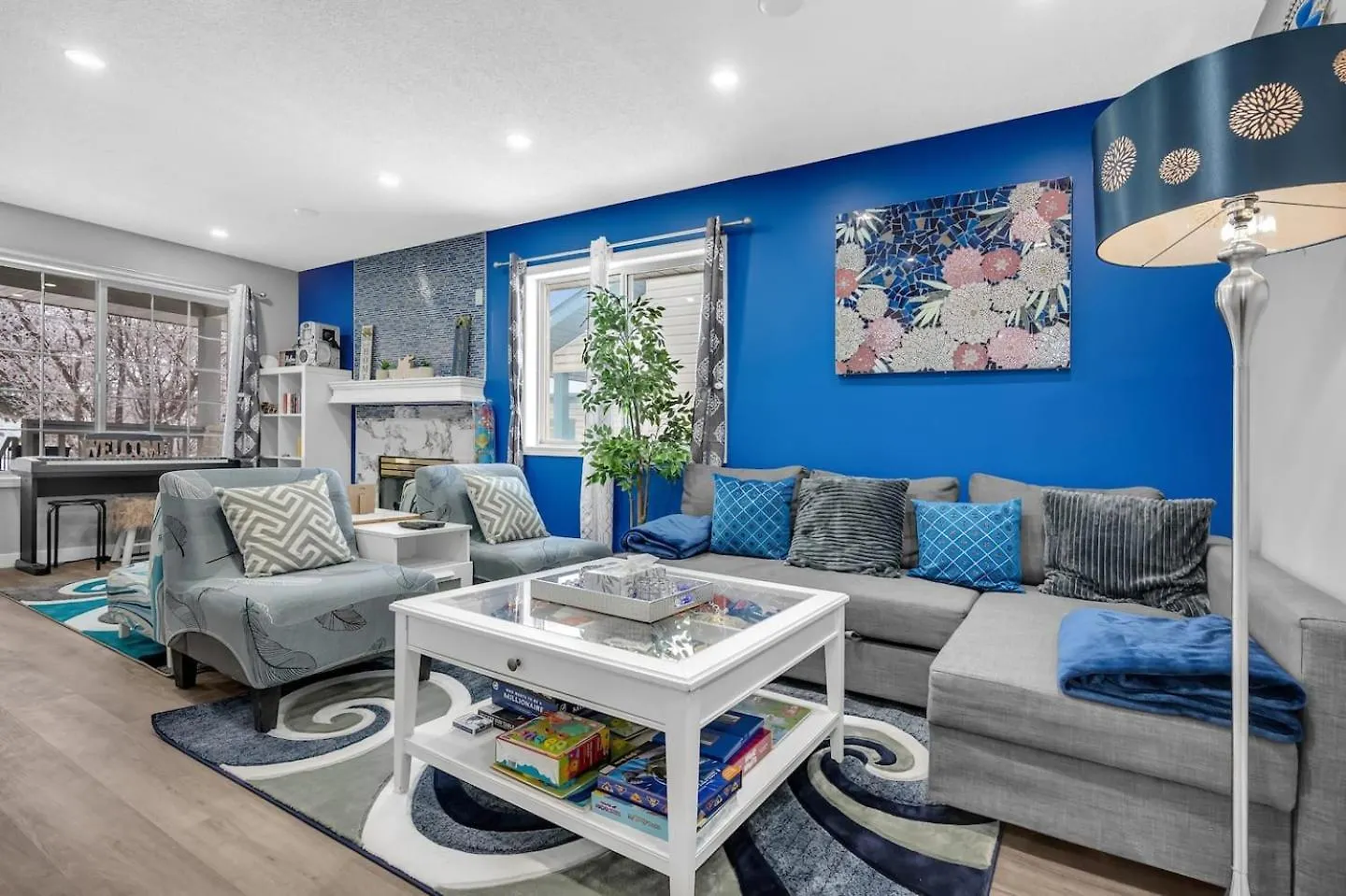 240 Spacious Modern Home W Ac Calgary Canada